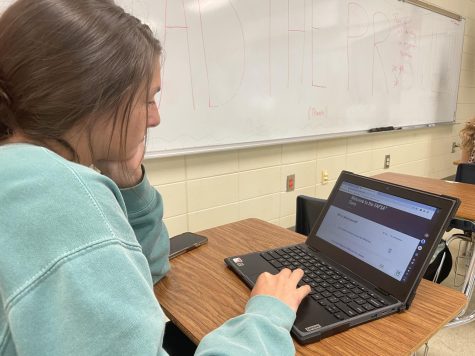Senior Rylan Snead works on filling out her Free Application for Federal Student Aid (FAFSA) online. Snead will be attending College of Charleston.