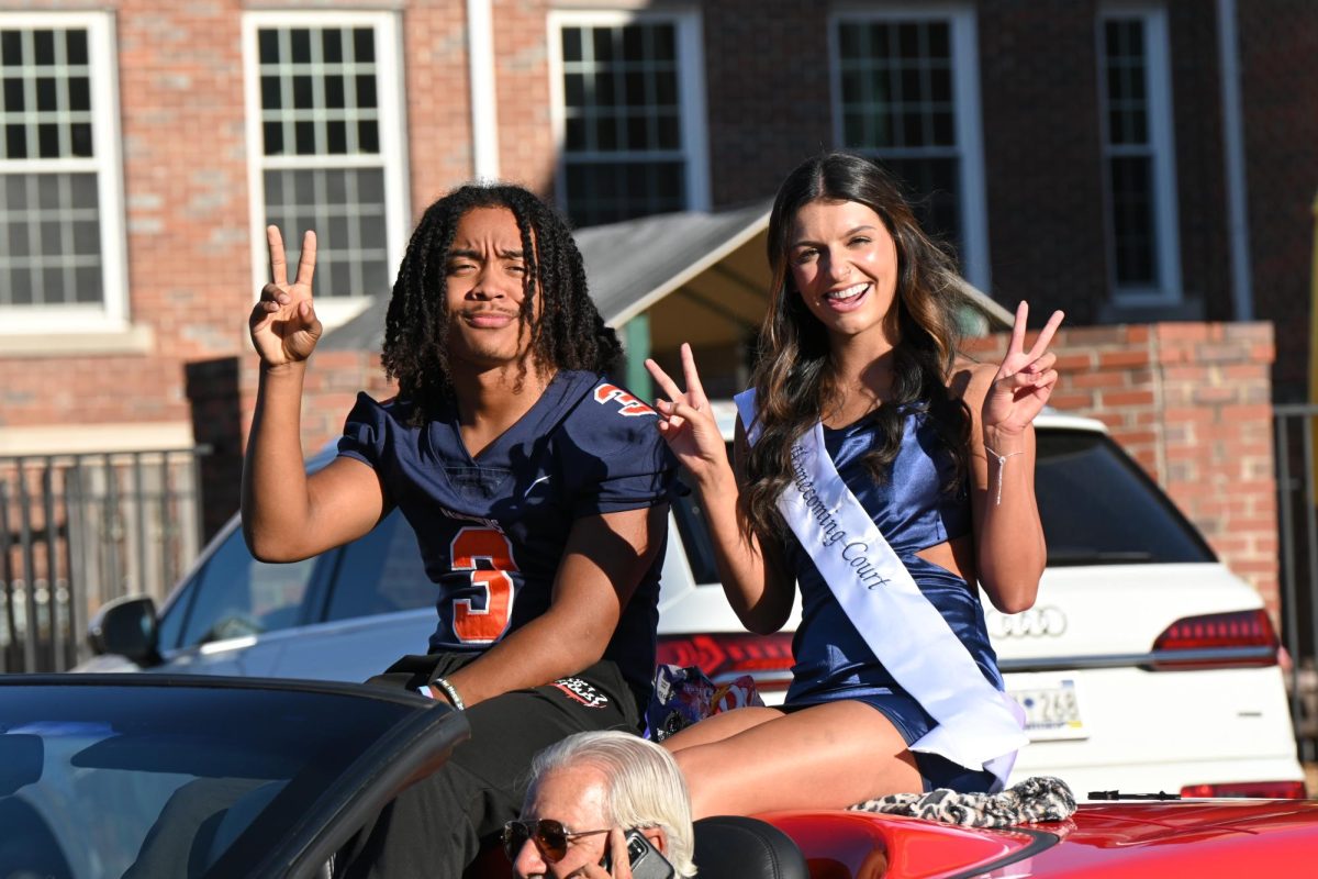 PHOTO+GALLERY%3A+Homecoming+Parade%2C+10%2F12%2F23
