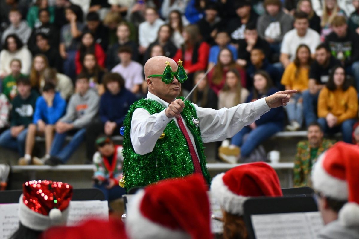 PHOTO GALLERY: Christmas Assembly, 12/15/23