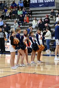 Cheerleaders return to basketball games