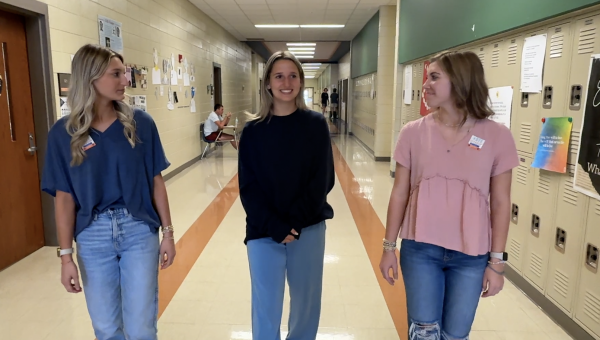 Hall Talk: Prom Queen 2025