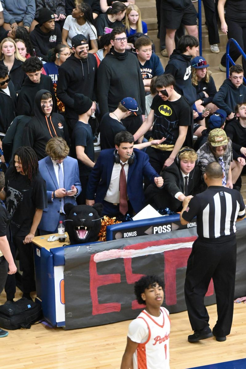 Boys basketball sees rise in student turnout and wins this season