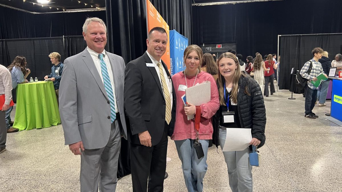 Juniors and seniors attend Spartanburg internship fair to explore career opportunities
