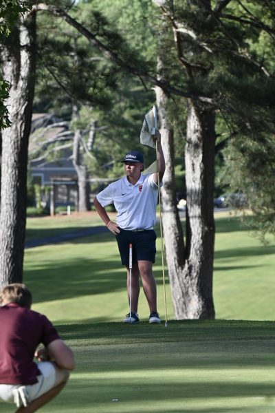 PHOTO GALLERY: Boys Golf Senior Night, 4/15/26